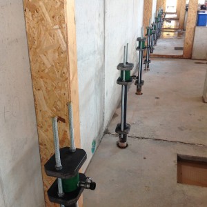 Setzung Industriehalle